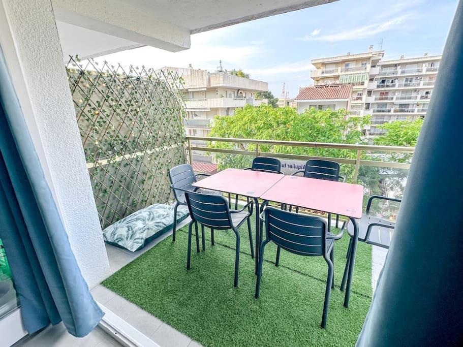 Apartamento Villa Tropical. Салоу Екстериор снимка